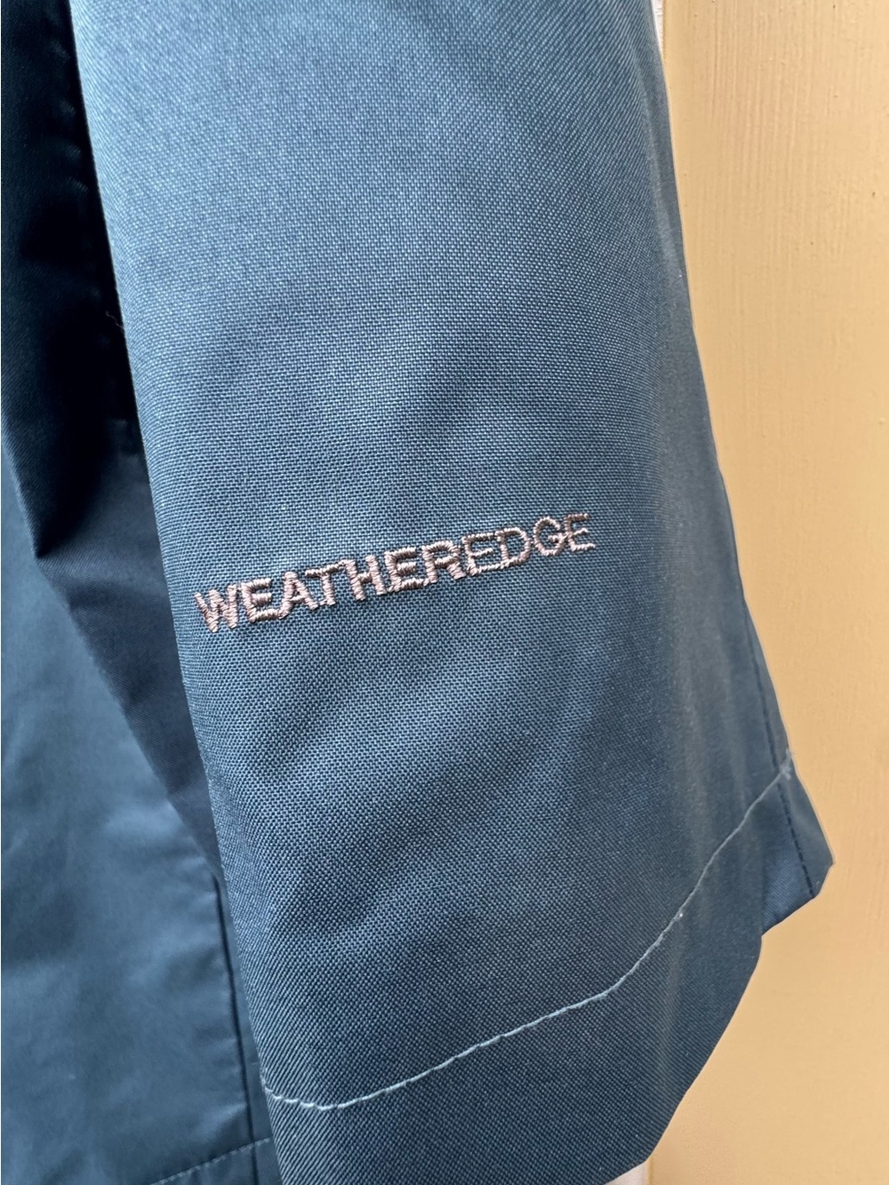 Eddie Bauer Teal Raincoat with Hood - Women’s - Picture 6 of 7
